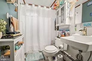 411 Elizabeth St, Williamstown, PA 17098 - Photo 15