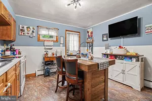 411 Elizabeth St, Williamstown, PA 17098 - Photo 11