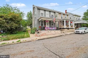 411 Elizabeth St, Williamstown, PA 17098 - Photo 3