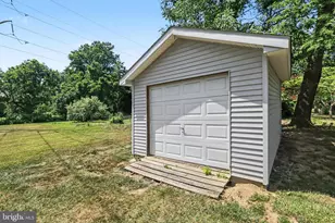 1308 Montfort Dr, Harrisburg, PA 17110 - Photo 35