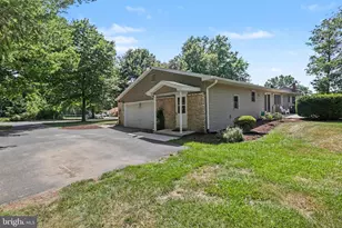 1308 Montfort Dr, Harrisburg, PA 17110 - Photo 37