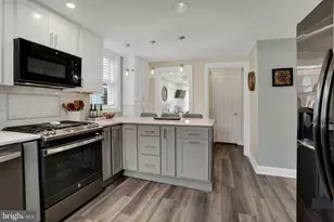 128 E Emaus St, Middletown, PA 17057 - Photo 15
