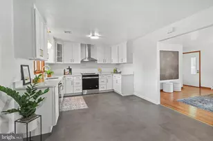 222 Robin Rd, Hershey, PA 17033 - Photo 9