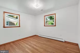 222 Robin Rd, Hershey, PA 17033 - Photo 23
