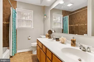 580 Benton Ct, Harrisburg, PA 17112 - Photo 17