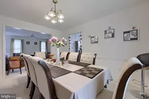 812 Cypress Ct, Hummelstown, PA 17036 - Photo 11