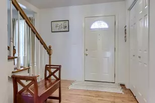 812 Cypress Ct, Hummelstown, PA 17036 - Photo 3