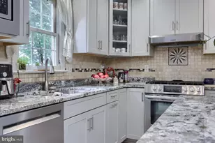 812 Cypress Ct, Hummelstown, PA 17036 - Photo 17