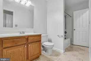 136 Kristy Ln, Harrisburg, PA 17111 - Photo 25