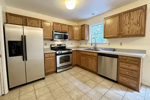 556 Downington Ct, Harrisburg, PA 17112 - Photo 9