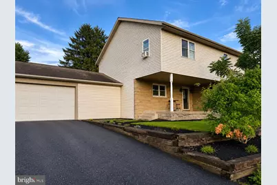 1686 Mapledale Road, Elizabethtown, PA 17022 - Photo 1
