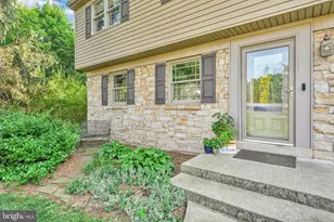 8 Sycamore Rd, Hummelstown, PA 17036 - Photo 7