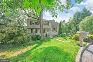 8 Sycamore Rd, Hummelstown, PA 17036 - Photo 3