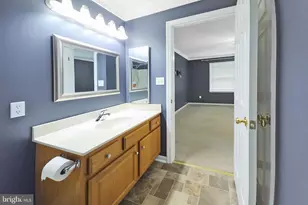 562 Kelker St, Oberlin, PA 17113 - Photo 17