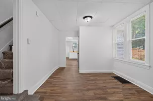 2006 Kensington St, Harrisburg, PA 17104 - Photo 5