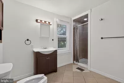 2006 Kensington Street, Harrisburg, PA 17104 - Photo 5