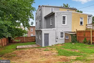 2006 Kensington St, Harrisburg, PA 17104 - Photo 27