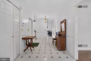 122 Almond Dr, Hershey, PA 17033 - Photo 9