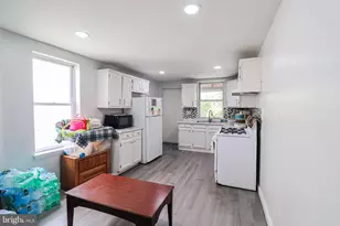 442 Crescent St, Harrisburg, PA 17104 - Photo 9