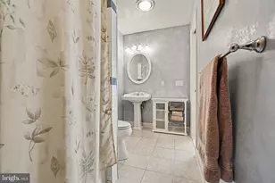 302 Robin Rd, Hershey, PA 17033 - Photo 13