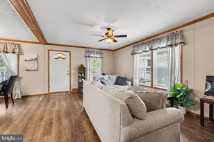 49 N Elmer Ave, Halifax, PA 17032 - Photo 5