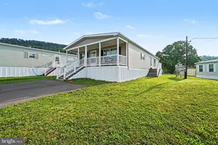49 N Elmer Ave, Halifax, PA 17032 - Photo 3