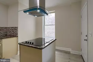1726 Market St, Harrisburg, PA 17103 - Photo 13