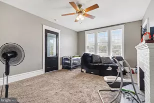2038 Market St, Harrisburg, PA 17103 - Photo 19
