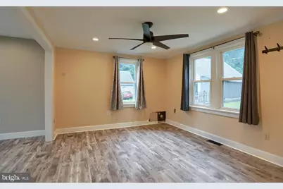2731 Fishing Creek Valley Road, Harrisburg, PA 17112 - Photo 11