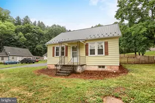 2731 Fishing Creek Valley Rd, Harrisburg, PA 17112 - Photo 1