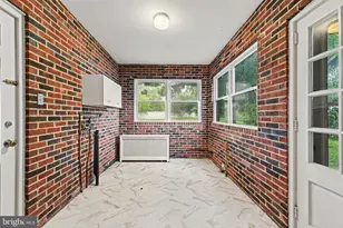 125 W Governor Rd, Hershey, PA 17033 - Photo 19