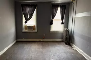 1831 N 3rd St, Harrisburg, PA 17102 - Photo 13