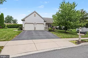 149 Whippoorwill Ln, Hummelstown, PA 17036 - Photo 7
