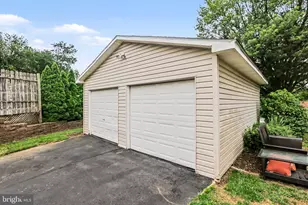 1000 Scenery Dr, Harrisburg, PA 17109 - Photo 27