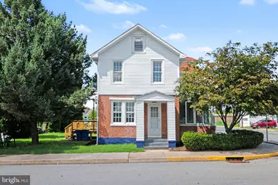 400 Lincoln Street, Middletown, PA 17057 - Photo 1