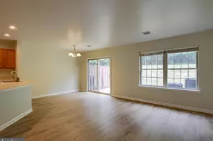 630 Glenbrook Dr, Harrisburg, PA 17110 - Photo 7