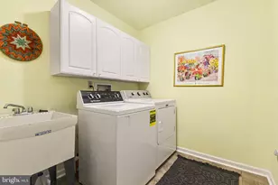 1790 Tenby Dr, Hershey, PA 17033 - Photo 11
