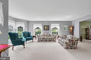 1790 Tenby Dr, Hershey, PA 17033 - Photo 9