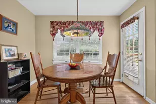 212 Fox Grove Pl, Hummelstown, PA 17036 - Photo 13