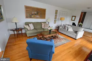 1406 Regency Cir, Harrisburg, PA 17110 - Photo 5