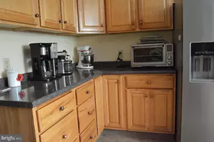 1406 Regency Cir, Harrisburg, PA 17110 - Photo 11