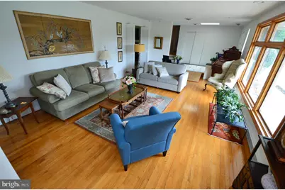 1406 Regency Circle, Harrisburg, PA 17110 - Photo 7