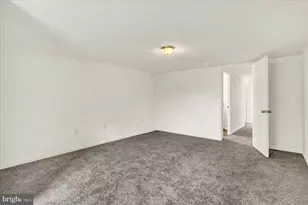1717 N 5th St, Harrisburg, PA 17102 - Photo 11