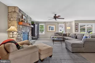 7668 Aynlee Way, Harrisburg, PA 17112 - Photo 9