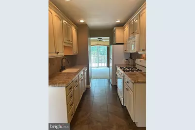6262 Spring Knoll Drive, Harrisburg, PA 17111 - Photo 9