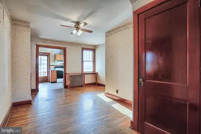 1126 E Chocolate Avenue, Hershey, PA 17033 - Photo 5