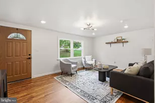 551 West Dr, Harrisburg, PA 17111 - Photo 3