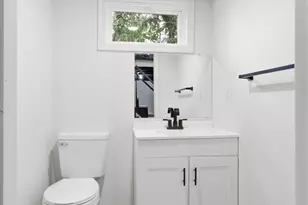 551 West Dr, Harrisburg, PA 17111 - Photo 17