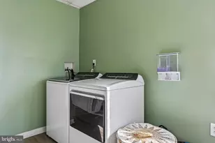 2450 Elm St, Harrisburg, PA 17103 - Photo 17