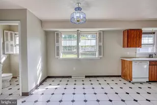 641 S 61st St, Harrisburg, PA 17111 - Photo 17